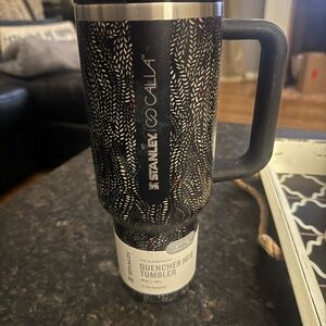 Stanley CALIA Black Speckled Travel Mug with Handle